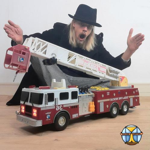 Grand camion de pompier/jouet Tonka vintage à piles, Hobby & Loisirs créatifs, Voitures miniatures | Échelles Autre, Comme neuf