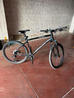 B-TWIN ROCKRIDER 520, Vélos & Vélomoteurs, VTT semi-rigide, Enlèvement, Comme neuf, Autres marques