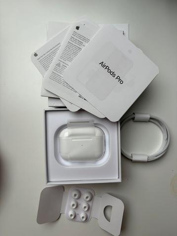 Airpods Pro 2 USB - C beschikbaar voor biedingen