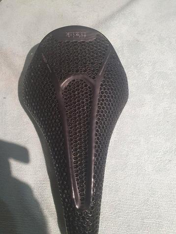 Fizik argo 3d adaptive titanium  beschikbaar voor biedingen