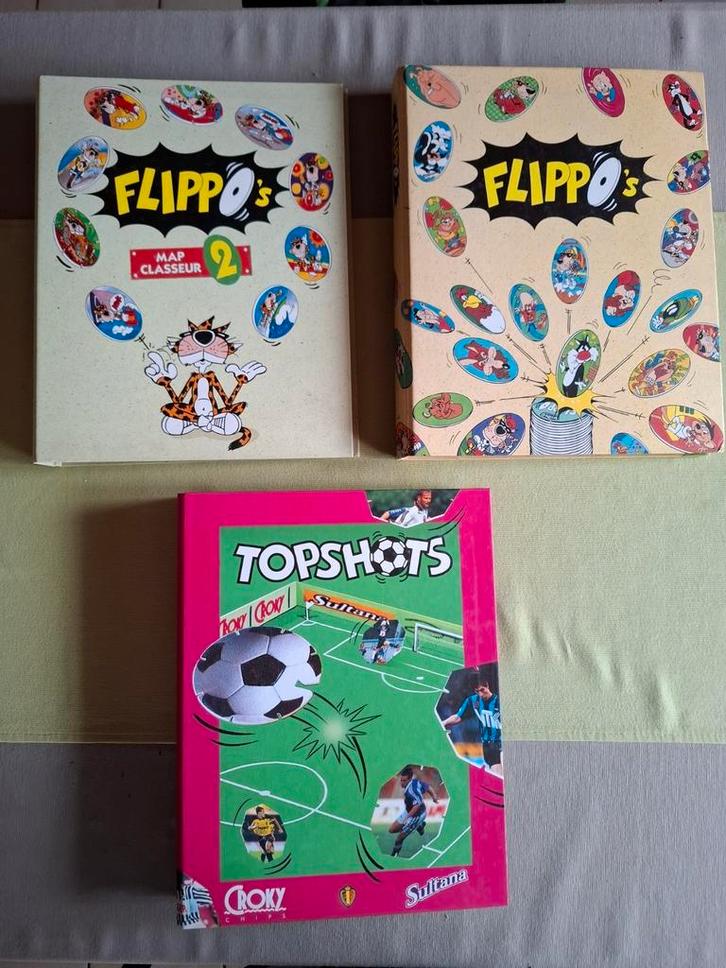 Collectie van 2x Flippo mappen + topshots, Verzamelen, Flippo's, Ophalen of Verzenden