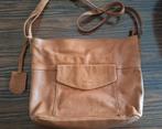 Bruine handtas schoudertas Crossbodytas Burkely, Ophalen of Verzenden, Zo goed als nieuw, Handtas