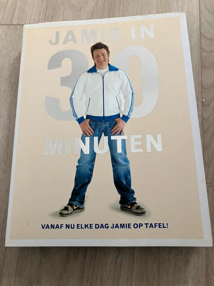 Jamie Oliver - Jamie in 30 minuten, Boeken, Kookboeken, Zo goed als nieuw, Ophalen