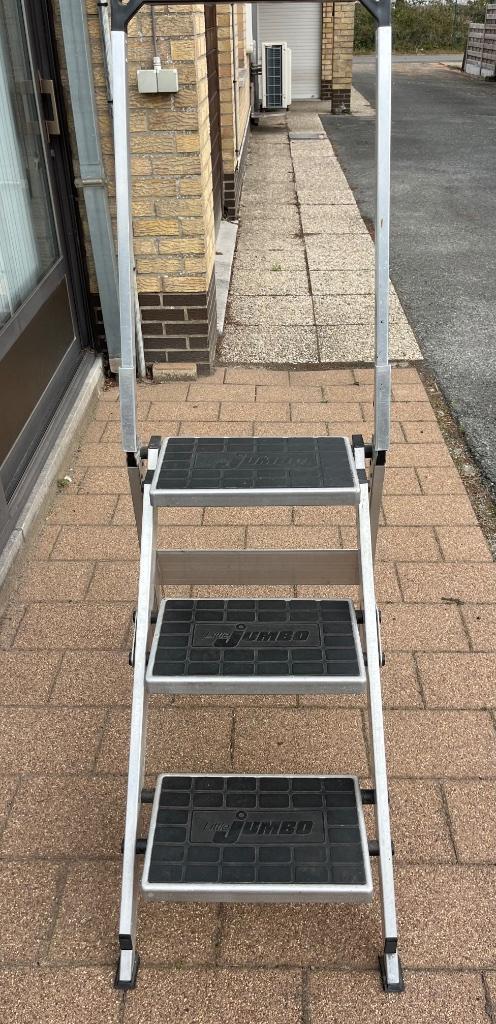 Trapje 3 treden Industrieel, professioneel veilig gebruik, Doe-het-zelf en Bouw, Ladders en Trappen, Zo goed als nieuw, Trap, Ophalen