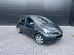 Toyota Aygo Essence Climatisé premier proprio contrôle Ok, Auto's, Toyota, Stof, Zwart, Zwart, Bedrijf
