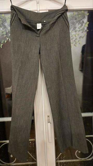 Edyn T.M broek (Flared Cut/Eph Paw)  beschikbaar voor biedingen
