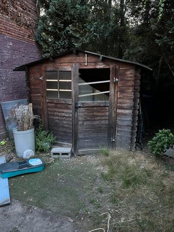  GRATIS groot stevig houten tuinhuis – zelf af te breken beschikbaar voor biedingen