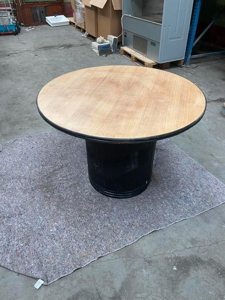 Table ronde avec base en bambou — 1,2 m de diamètre, Maison & Meubles, Tables | Tables de salon, Comme neuf, 75 cm ou plus, 100 à 150 cm