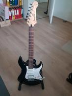 Yamaha pacifica 112j, Muziek en Instrumenten, Ophalen