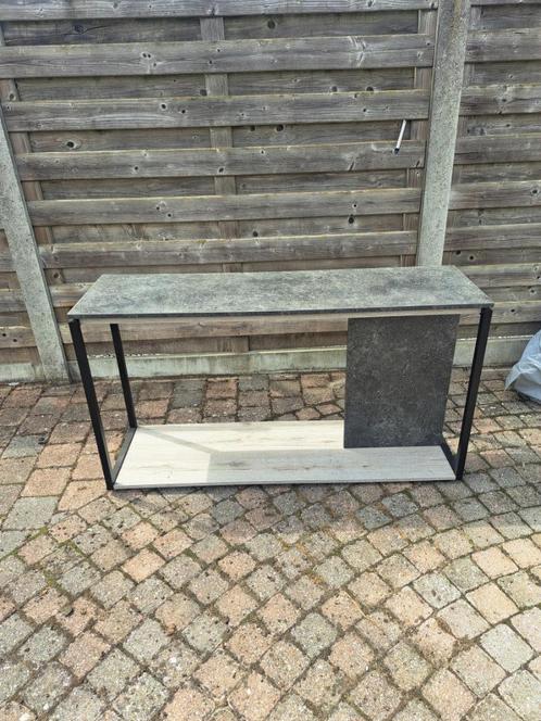 Industriële sidetable te koop, Huis en Inrichting, Tafels | Sidetables, Zo goed als nieuw, 25 tot 50 cm, 100 tot 150 cm, Rechthoekig