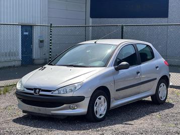 2003 Peugeot 206 1.4 benzine Automaat 70.km met Airco beschikbaar voor biedingen