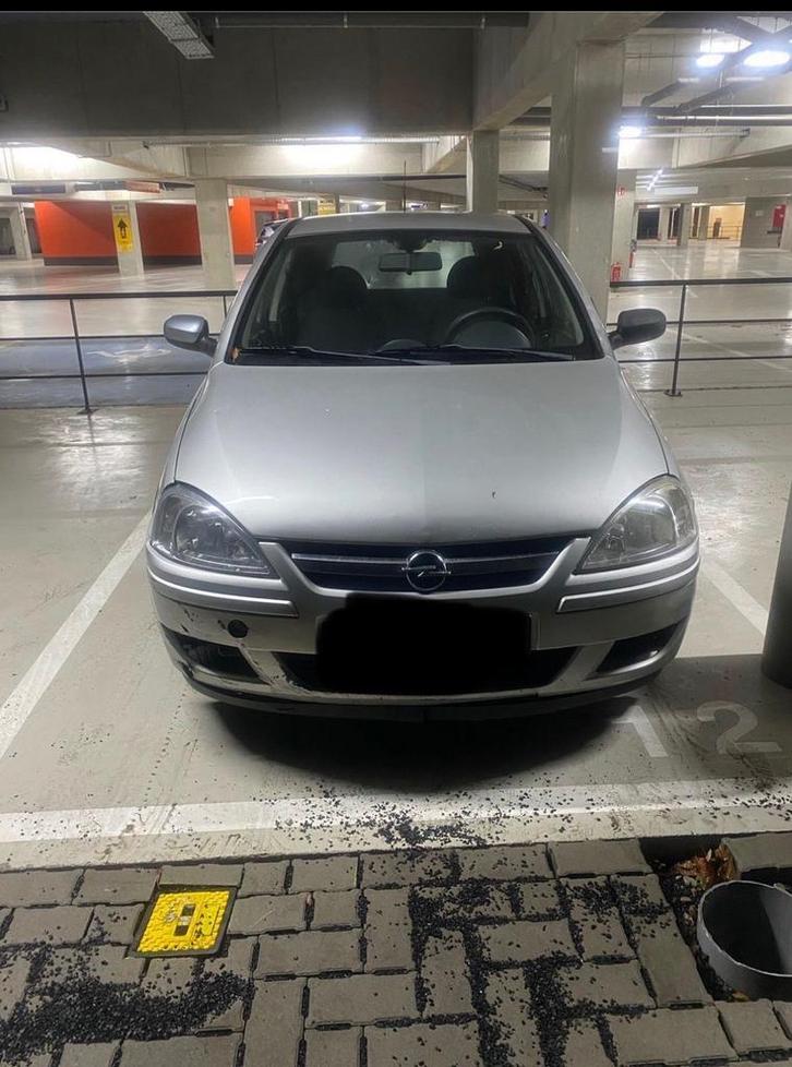Opel Corsa 1.2 Benzine – 2004 – 185.000 km –, Autos, Opel, Particulier, Corsa, Essence, Euro 4, 5 portes, Boîte manuelle, Argent ou Gris