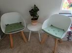 2 Kuipstoelen wit met houten poten, Bois, Comme neuf, Deux, Enlèvement