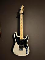 Squier by Fender, Muziek en Instrumenten, Snaarinstrumenten | Gitaren | Bas, Ophalen, Zo goed als nieuw