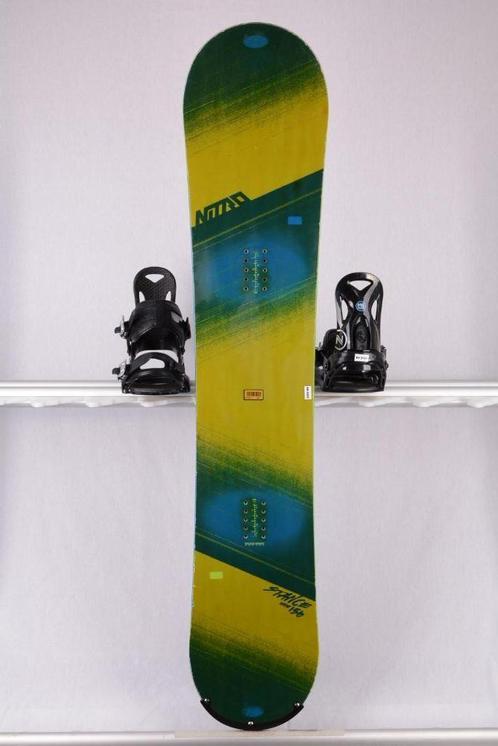 Planche à neige NITRO STANCE WIDE 159 cm, woodcore, freestyl, Sports & Fitness, Snowboard, Utilisé, Planche, Envoi