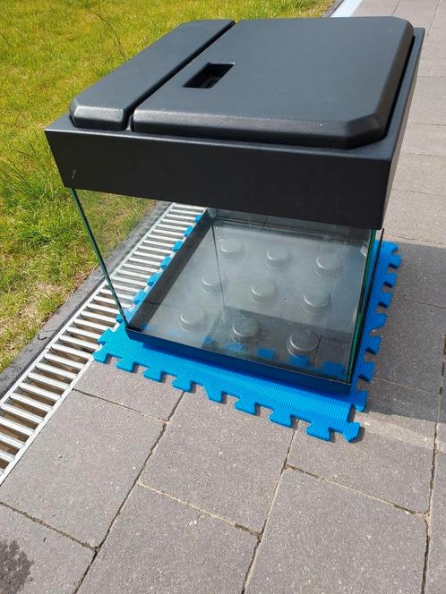 Mooie en praktische aquarium, Dieren en Toebehoren, Vissen | Aquaria en Toebehoren, Gebruikt, Leeg aquarium, Ophalen of Verzenden