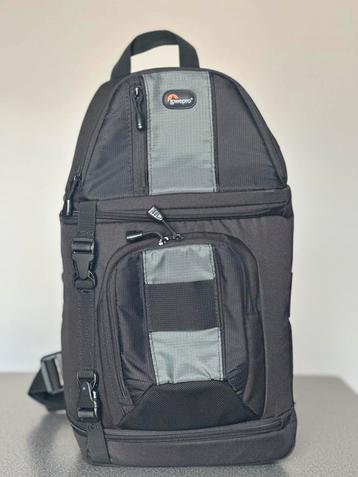 LowePro AW150 beschikbaar voor biedingen