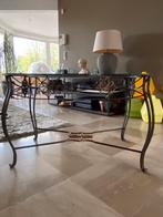Side table in smeedijzer en glas art decostyle, Maison & Meubles, Tables | Tables d'appoint, Comme neuf, Enlèvement ou Envoi, Verre