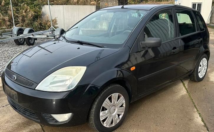 Te koop:Ford Fiesta 1.3 benzine Bwj 2004-135000km gekeurd vk, Auto's, Ford, Bedrijf, ABS, Boordcomputer, Centrale vergrendeling
