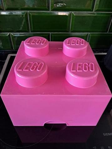 Lego opbergbox roze beschikbaar voor biedingen