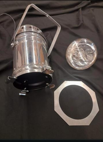LAMPE PAR64 + neuve dans sa boîte, Musique & Instruments, Lumières & Lasers, Enlèvement ou Envoi, Comme neuf