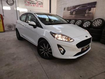 💎 Ford Fiesta 1.1 Essence - GPS - Lane Assist - Garantie  disponible aux enchères