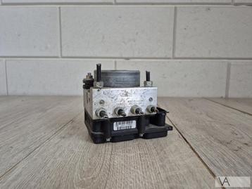 Opel Corsa D 2006 - 2014 abs pomp FE 0265232288 €150 beschikbaar voor biedingen