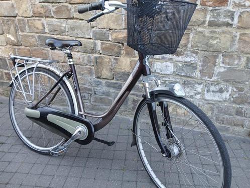 Velo femme gazelle orange excellent  8vitesse, Fietsen en Brommers, Fietsen | Dames | Damesfietsen, Nieuw, Gazelle, Versnellingen