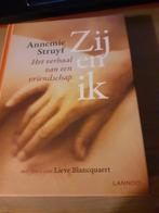 Annemie Struyf - Zij en ik, het verhaal van een vriends, Ophalen of Verzenden, Zo goed als nieuw, Annemie Struyf, Overige onderwerpen