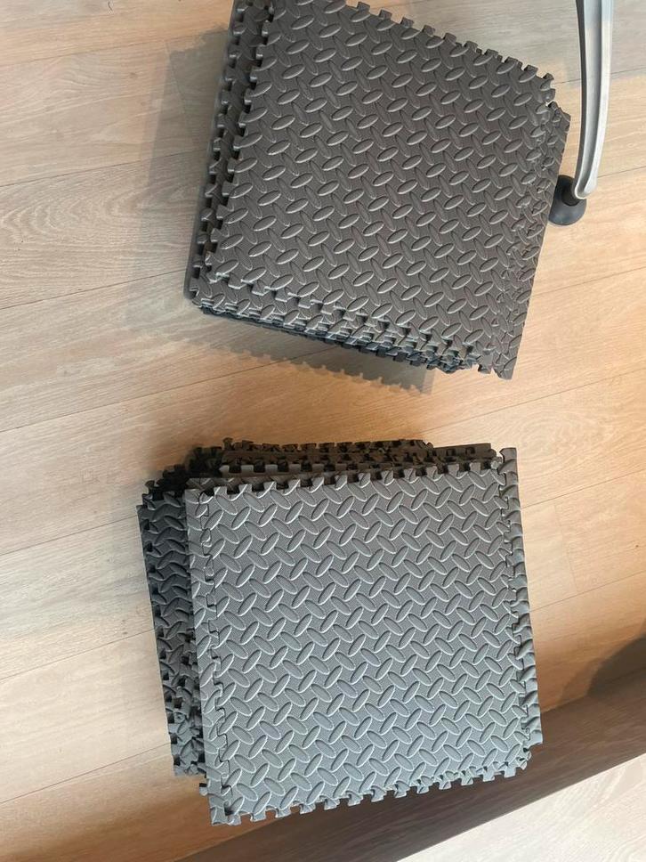 Fitness puzzelmatten 46 stuks - zeer goede staat!, Sport en Fitness, Fitnessmaterialen, Zo goed als nieuw, Ophalen of Verzenden