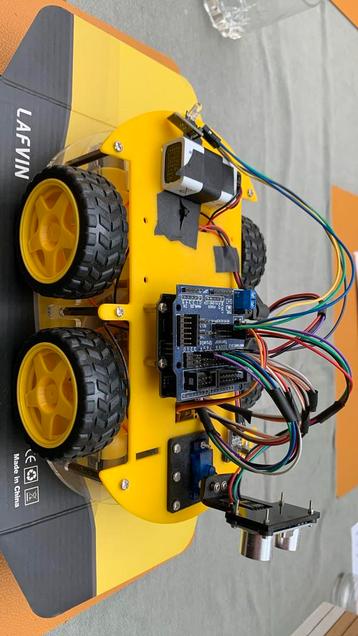 Arduino auto bouwkit 4 motoren, Bluetooth en sensors