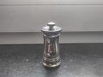Moulin a poivre en metal argenté