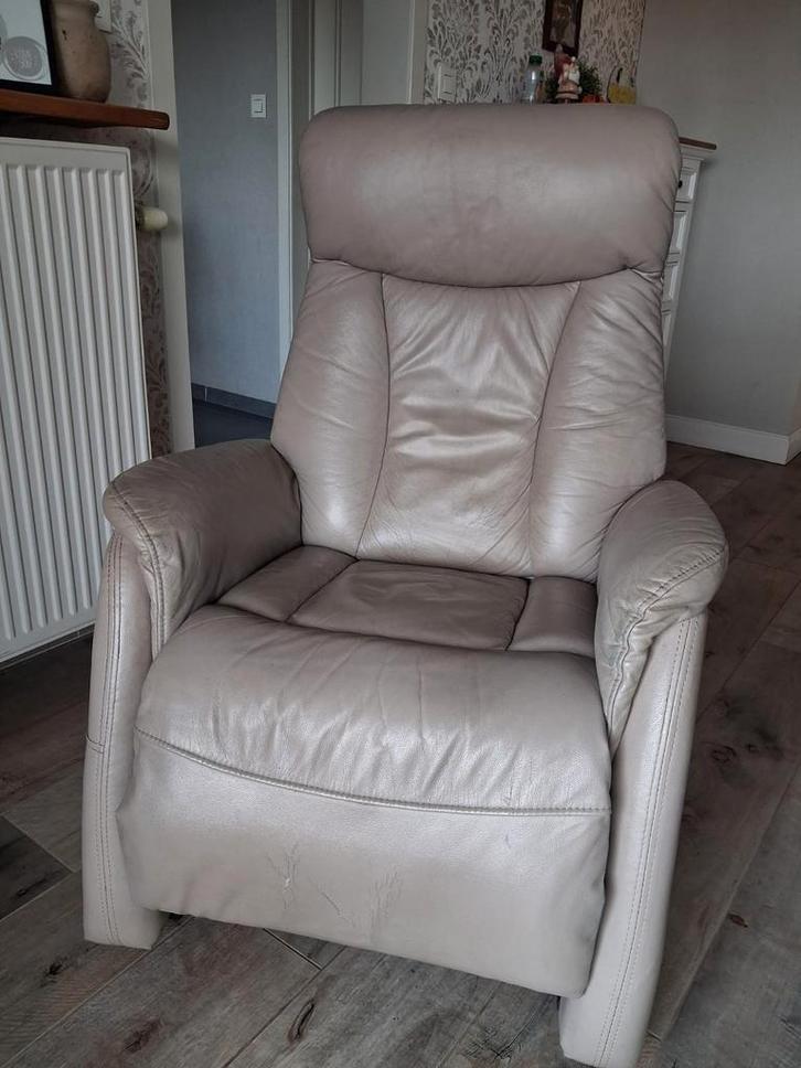 Zalige relax zetel. Gebruikt, maar zeer degelijk en robuust!, Huis en Inrichting, Fauteuils, Ophalen