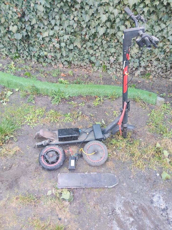 Elektrische step voor onderdelen, Vélos & Vélomoteurs, Vélos | Tricycles, Enlèvement