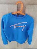 Tommy hilfiger blauwe trui maat 128, Kinderen en Baby's, Trui of Vest, Zo goed als nieuw, Jongen, Tommy hilfiger