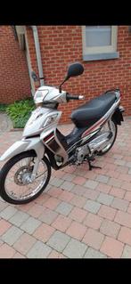Adresse Suzuki FL 125, Particulier