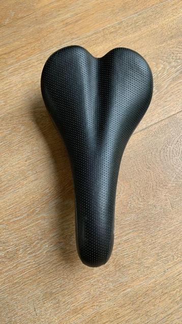 Brompton zadel (origineel) zwart beschikbaar voor biedingen