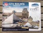 Louvre Parijs - Architectuur / Gebouwen - Nanoblocks /, Hobby en Vrije tijd, Ophalen of Verzenden, Zo goed als nieuw, Materiaal