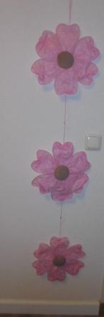 BLOEMEN GUIRLANDE PAPIER IN ROZE 145 CM NIEUW, Verzenden