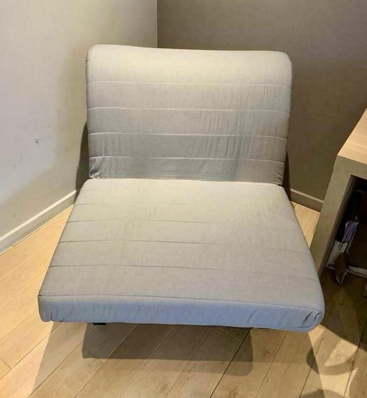 fauteuil convertible IKEA LYCKSELE LÖVÅS, Huis en Inrichting, Slaapkamer | Slaapbanken, Zo goed als nieuw, Ophalen