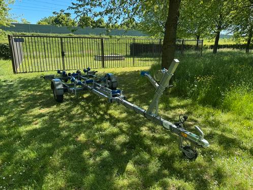 ROHA kanteltrailer ongeremd 850kg Knott, centreerrollen enz., Watersport en Boten, Boottrailers, Gebruikt, Sloepentrailer, Minder dan 1500 kg