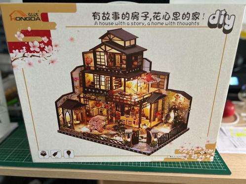 BuilDIY - KIT, zelfbouw huizen, villa, paviljoen..., Hobby en Vrije tijd, Modelbouw | Overige, Nieuw, Ophalen