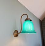 Art Deco wandlamp in messing en groene opaline, Antiek en Kunst, Antiek | Verlichting, Ophalen of Verzenden