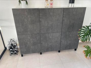 Dressoirkast, Ophalen, Gebruikt, Kunststof, Met deur(en)