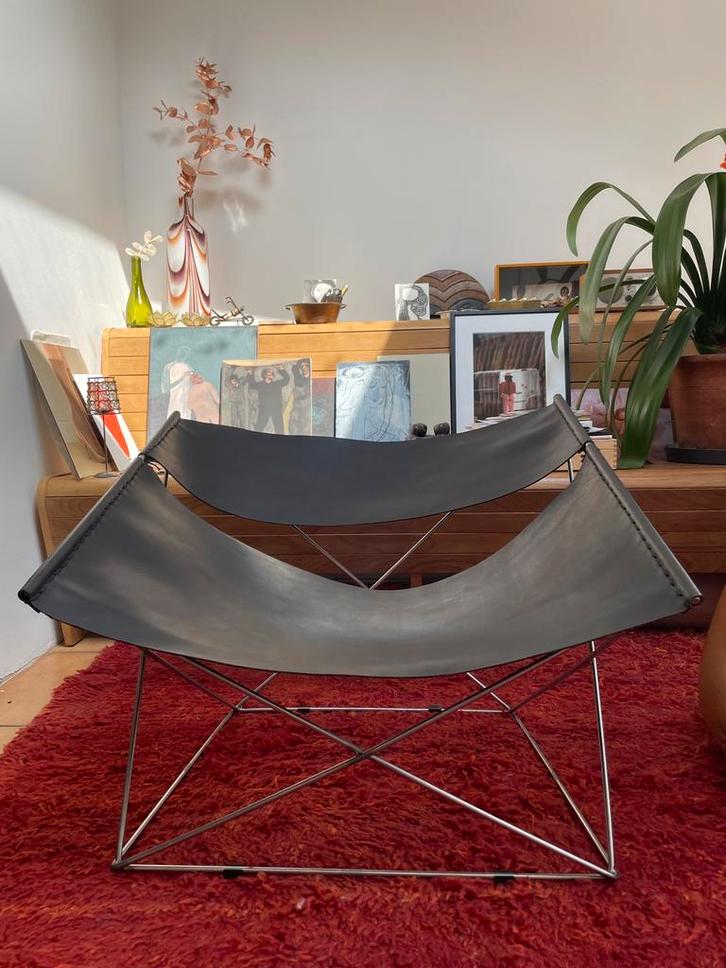 Pierre Paulin - siege Papillon, Dieren en Toebehoren, Kattenmanden, Zo goed als nieuw, Ophalen