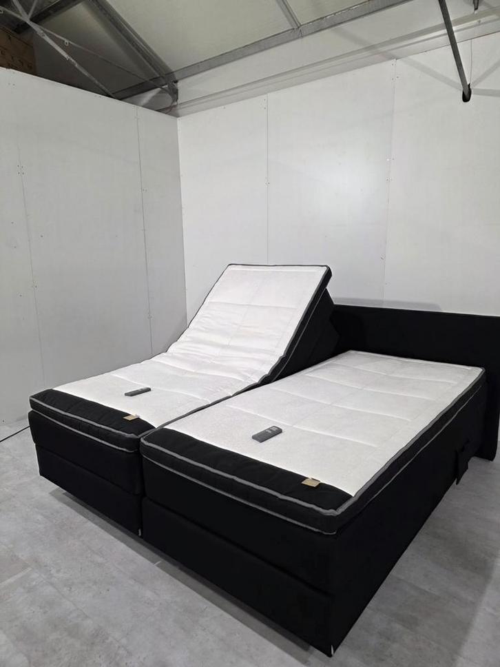 Auping Kiruna Elektrisch Boxspring 200x210, Huis en Inrichting, Slaapkamer | Boxsprings, Zo goed als nieuw, Overige maten, 210 cm