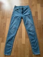 Mt 27 Liu jo damesjeans skinny fit, Vêtements | Femmes, Jeans, Enlèvement ou Envoi, Comme neuf, Bleu, W27 (confection 34) ou plus petit