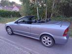 opel astra 1600cc 2004 cabriolet Bertone lederen interieur, Auto's, Opel, Voorwielaandrijving, Zwart, Cabriolet, 1600 cc