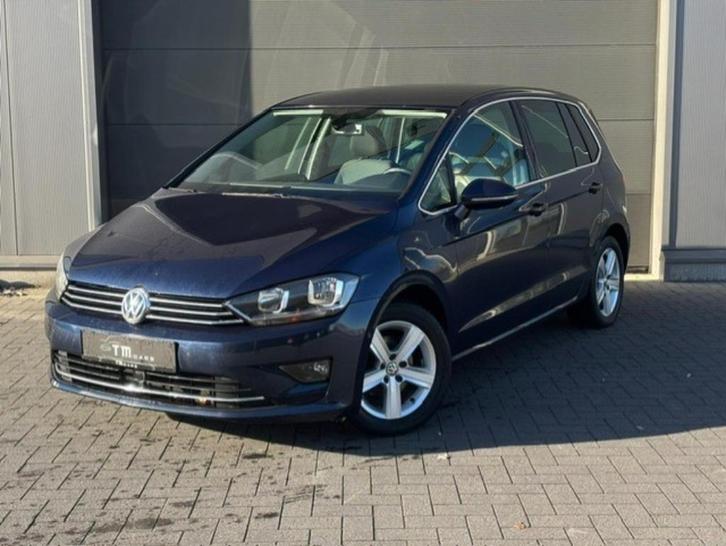 VW Golf sportsvan Highline benzine automaat, Auto's, Volkswagen, Bedrijf, Te koop, Golf, ABS, Achteruitrijcamera, Adaptieve lichten