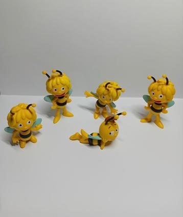 Coffret de 5 figurines Maya l'abeille 2013 : Maya et ses ami disponible aux enchères